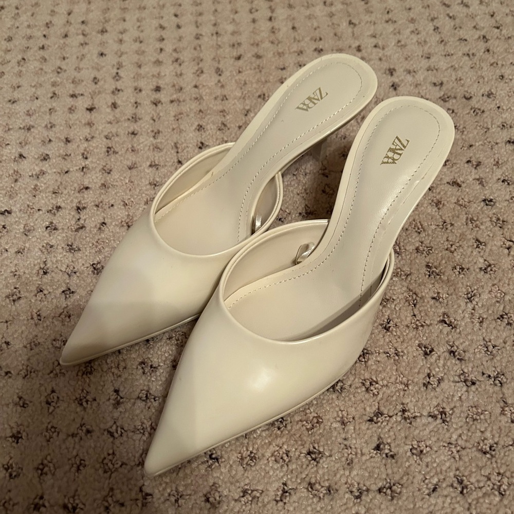 Never worn Zara heels. Off white mule with 3 inch heel
